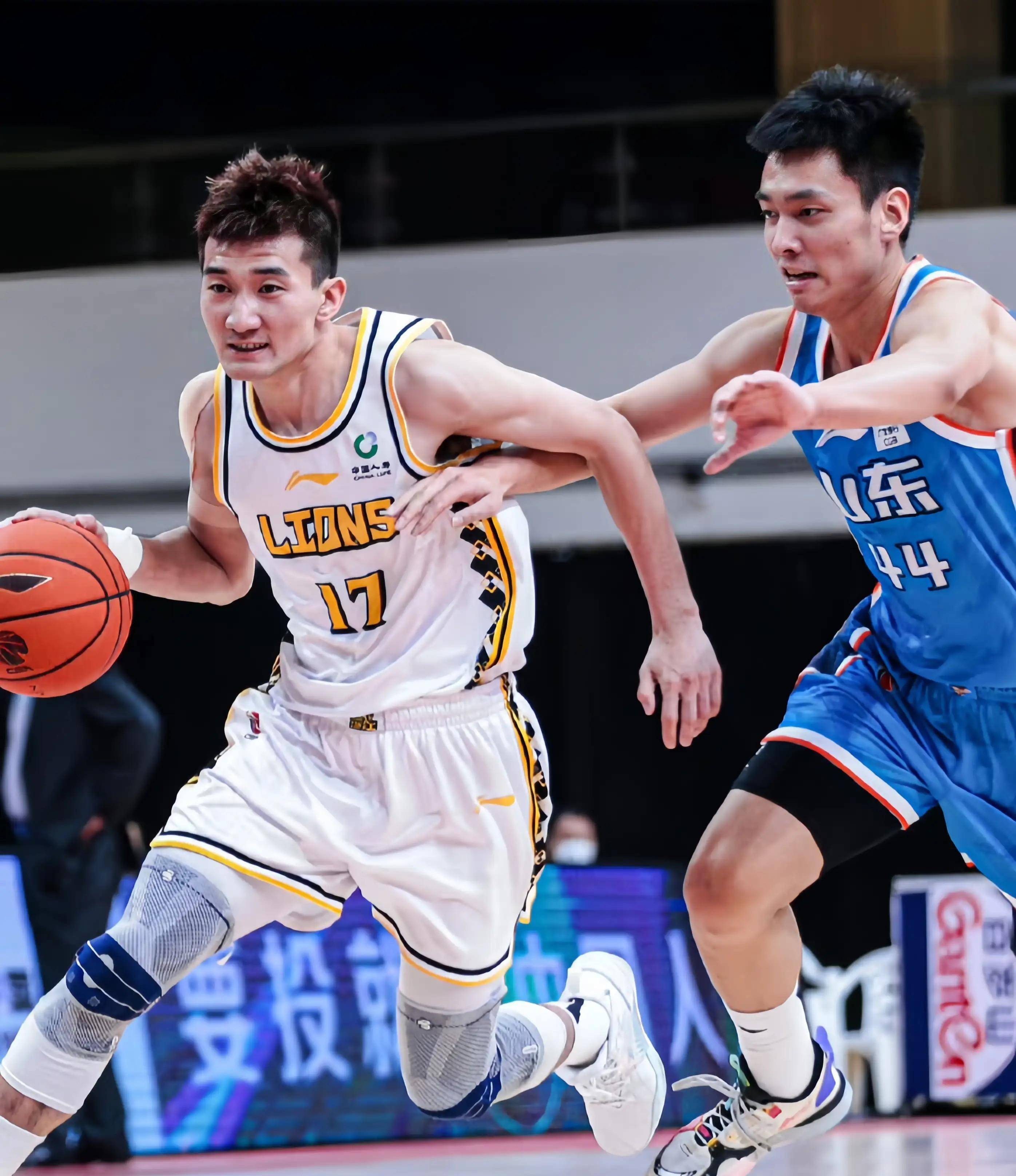 足球装备的 足球装备的